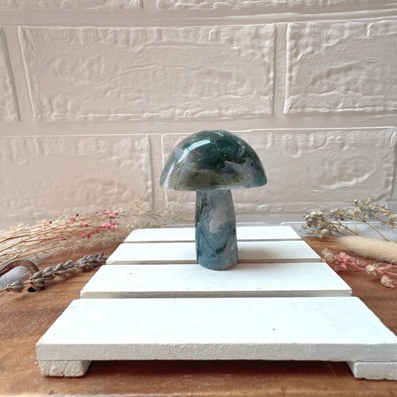 Moss Agate Mushroom Carving - Picture 3 of 8